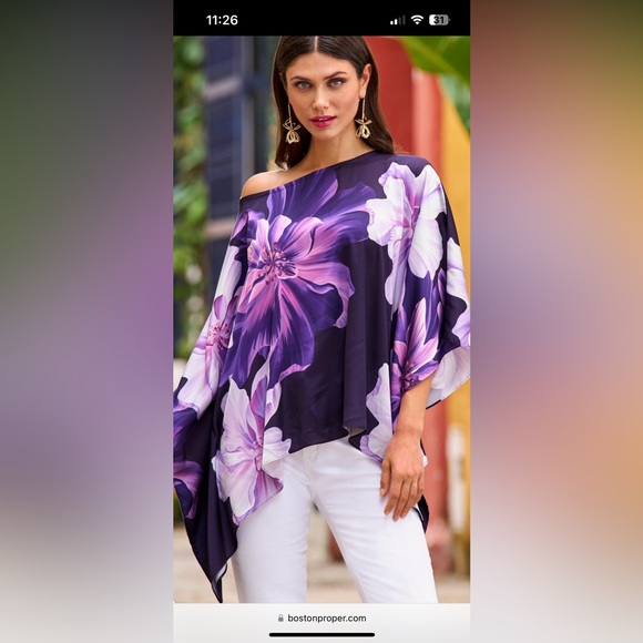 ♡Anthropologie Golden Flower Earrings♡ - Picture 7 of 8